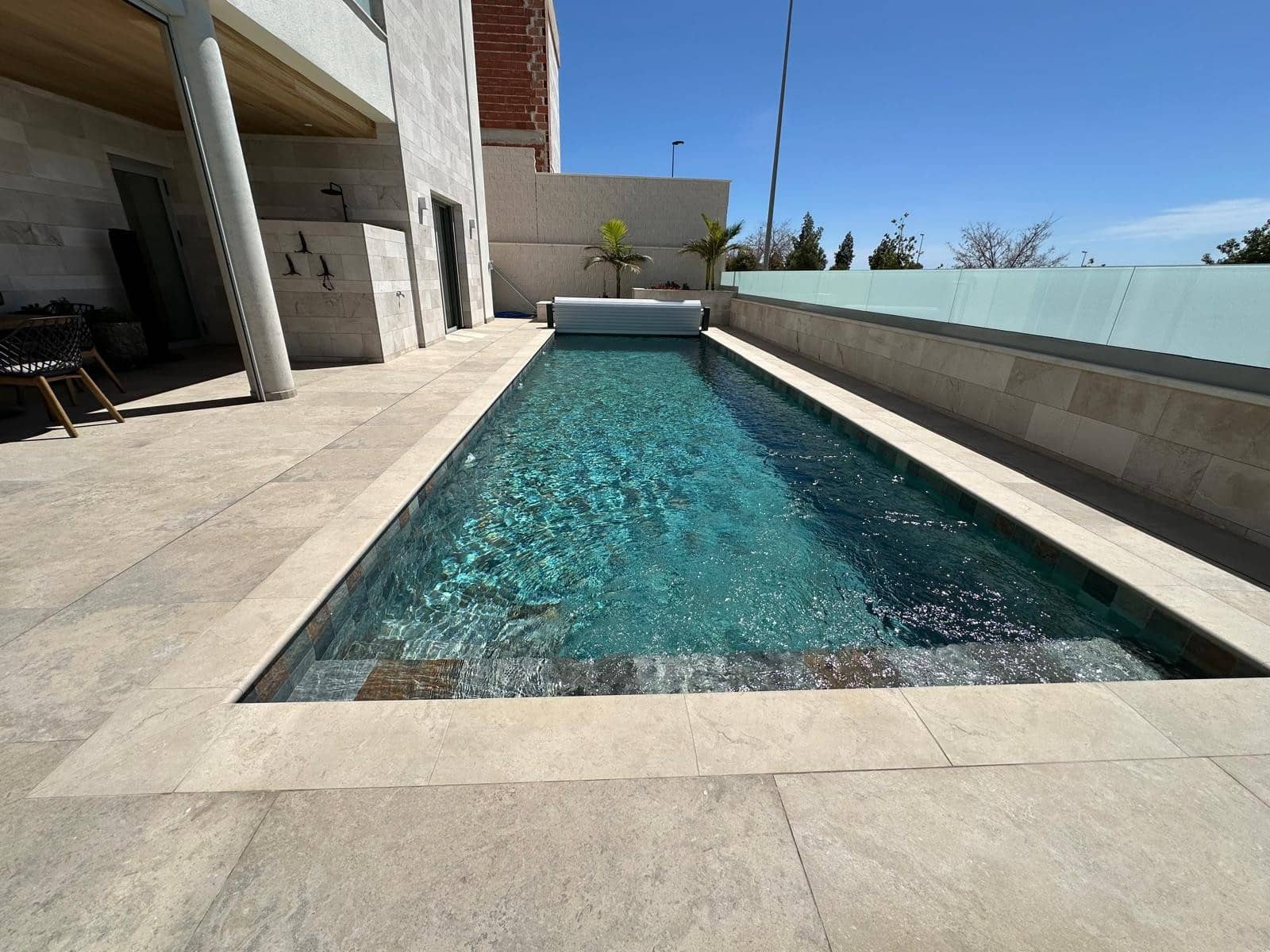 4 bedroom Villa for sale in Benijofar with pool garage - € 1,495,000 (Ref: 9499222)