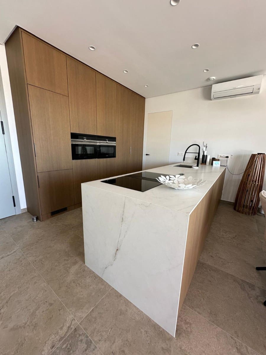 4 bedroom Villa for sale in Benijofar with pool garage - € 1,495,000 (Ref: 9499222)