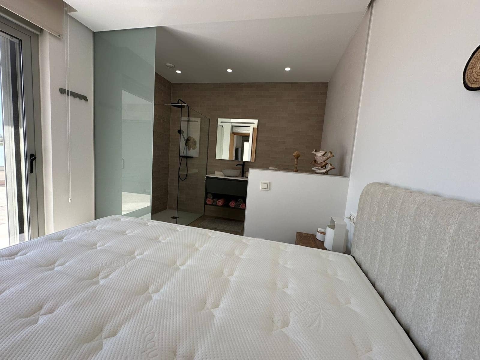 4 bedroom Villa for sale in Benijofar with pool garage - € 1,495,000 (Ref: 9499222)