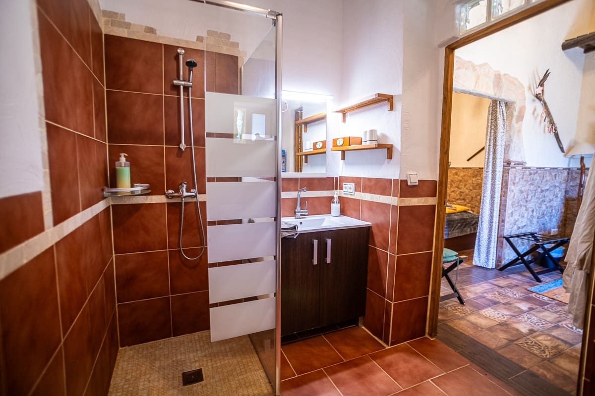 6 slaapkamer Commercieel te koop in Hondon de las Nieves met zwembad - € 850.000 (Ref: 9499250)