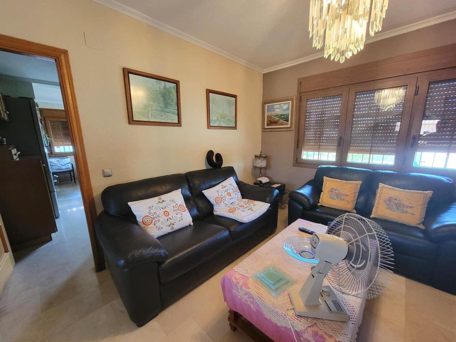 4 soveværelse Villa til salg i Torrevieja med swimmingpool - € 1.000.000 (Ref: 9499259)