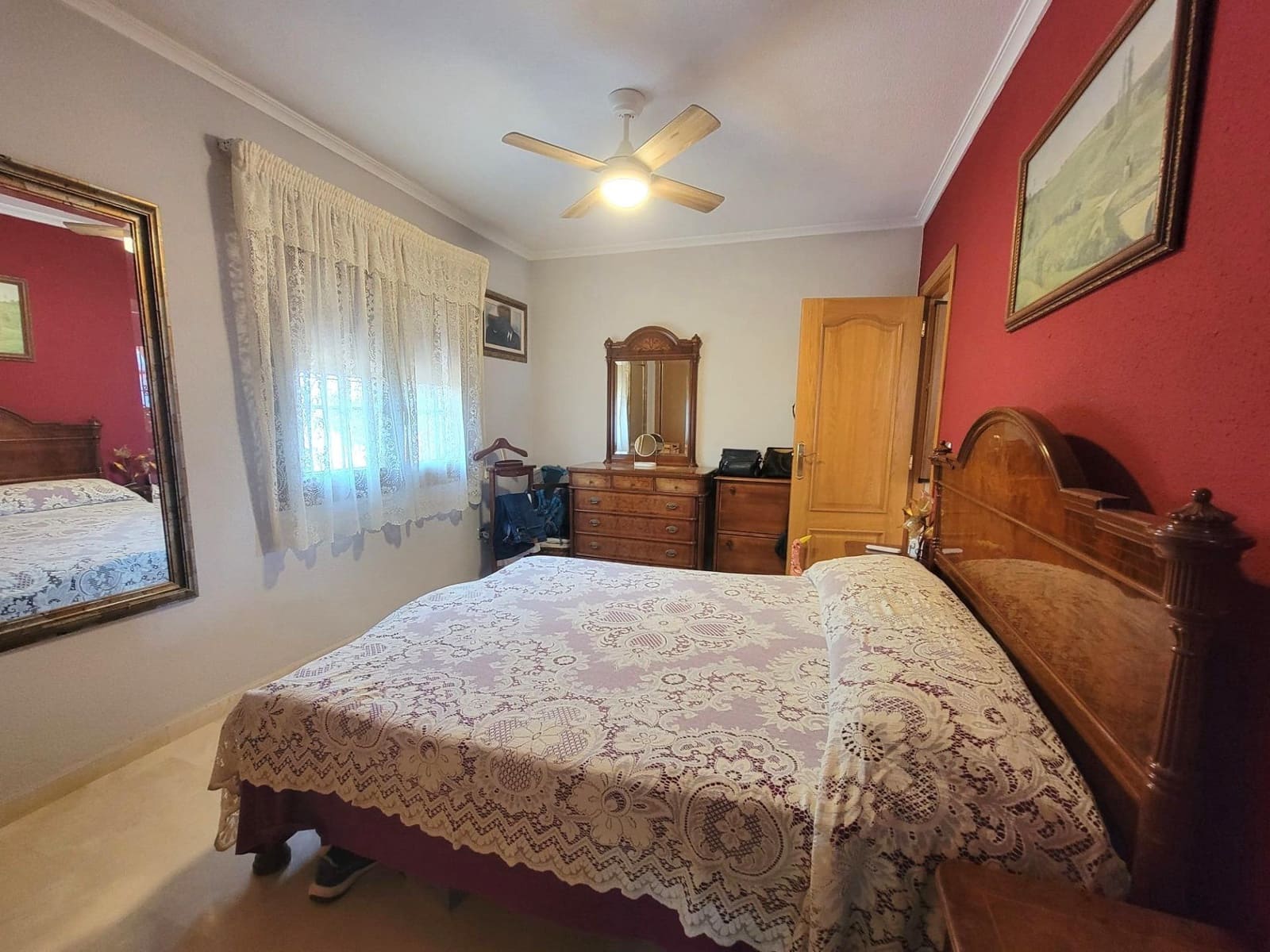 4 soveværelse Villa til salg i Torrevieja med swimmingpool - € 1.000.000 (Ref: 9499259)