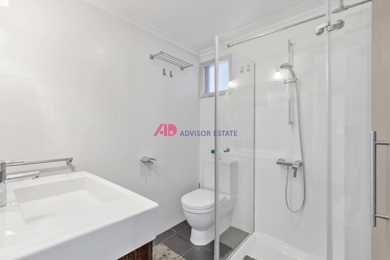 3 bedroom Penthouse for sale in San Juan de Alicante / Sant Joan d'Alacant with pool garage - € 749,000 (Ref: 9499265)