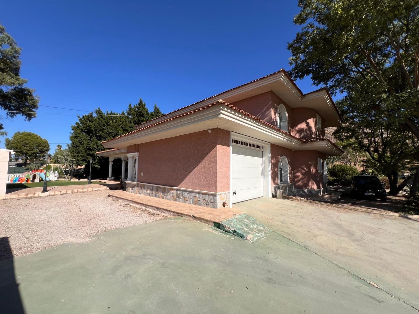 7 soveværelse Villa til salg i Callosa de Segura med swimmingpool - € 560.000 (Ref: 9499266)