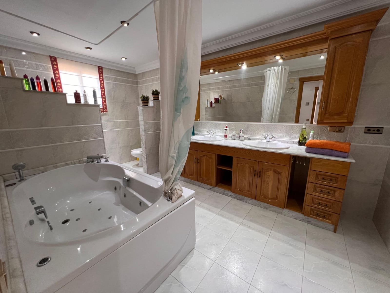 7 soveværelse Villa til salg i Callosa de Segura med swimmingpool - € 560.000 (Ref: 9499266)