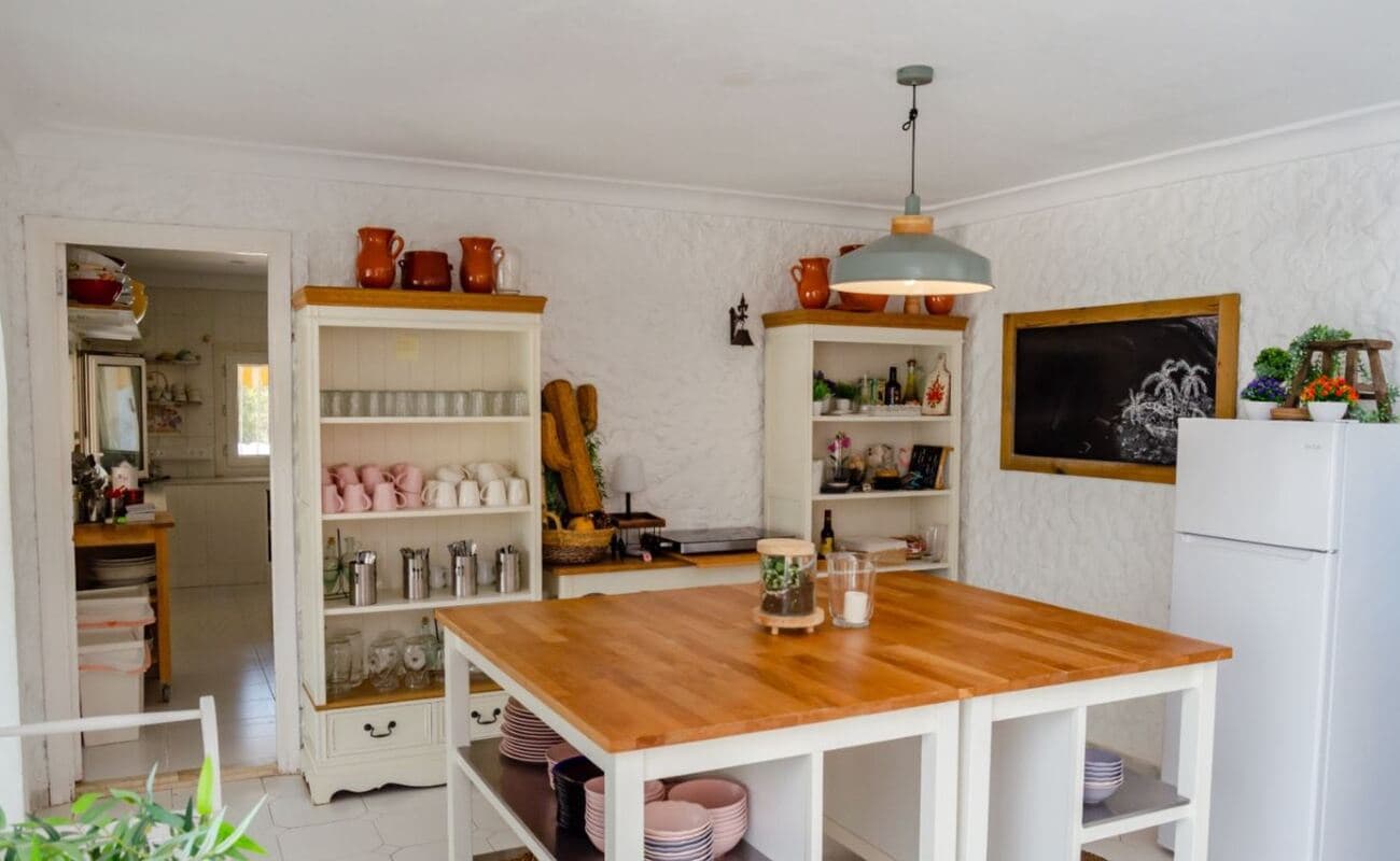 15 bedroom Villa for sale in Orxeta - € 950,000 (Ref: 9499270)