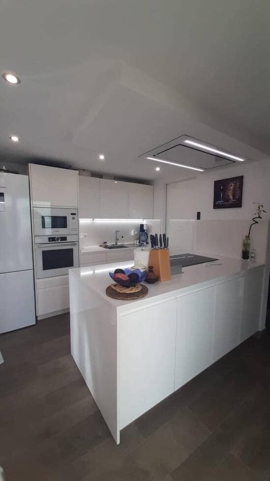 4 soveværelse Villa til salg i Calpe / Calp - € 580.000 (Ref: 9499277)