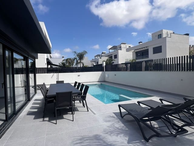 5 sovrum Villa till salu i Algorfa med pool - 560 000 € (Ref: 9499285)