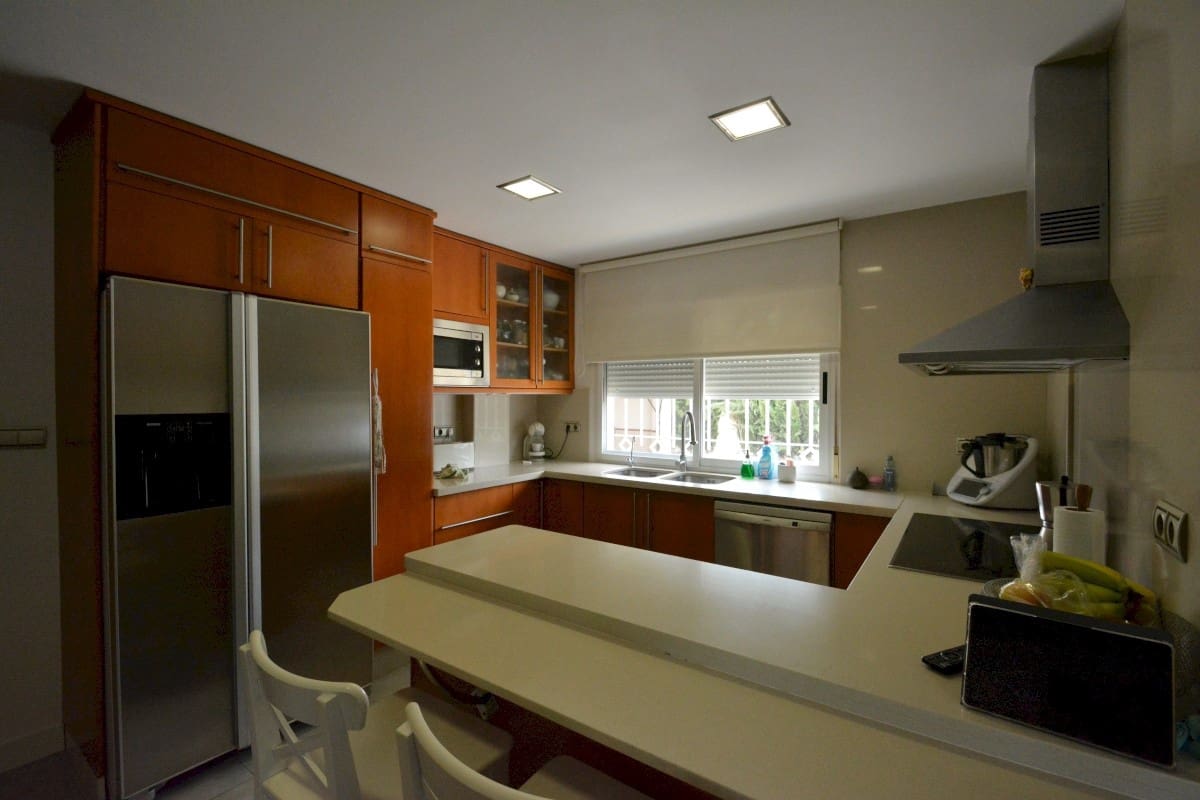 4 soverom Finca/Herregård til salgs i Almoradi med svømmebasseng garasje - € 900 000 (Ref: 9499291)