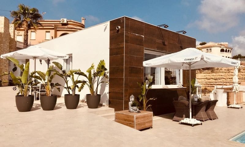 6 bedroom Villa for sale in Ciudad Quesada - € 685,000 (Ref: 9499328)