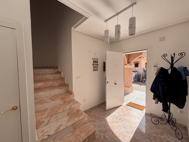 5 soverom Villa til salgs i Benijófar med garasje - € 650 000 (Ref: 9499335)