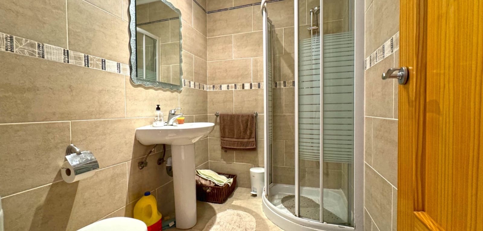 6 bedroom Villa for sale in Torrevieja with pool - € 610,000 (Ref: 9499336)