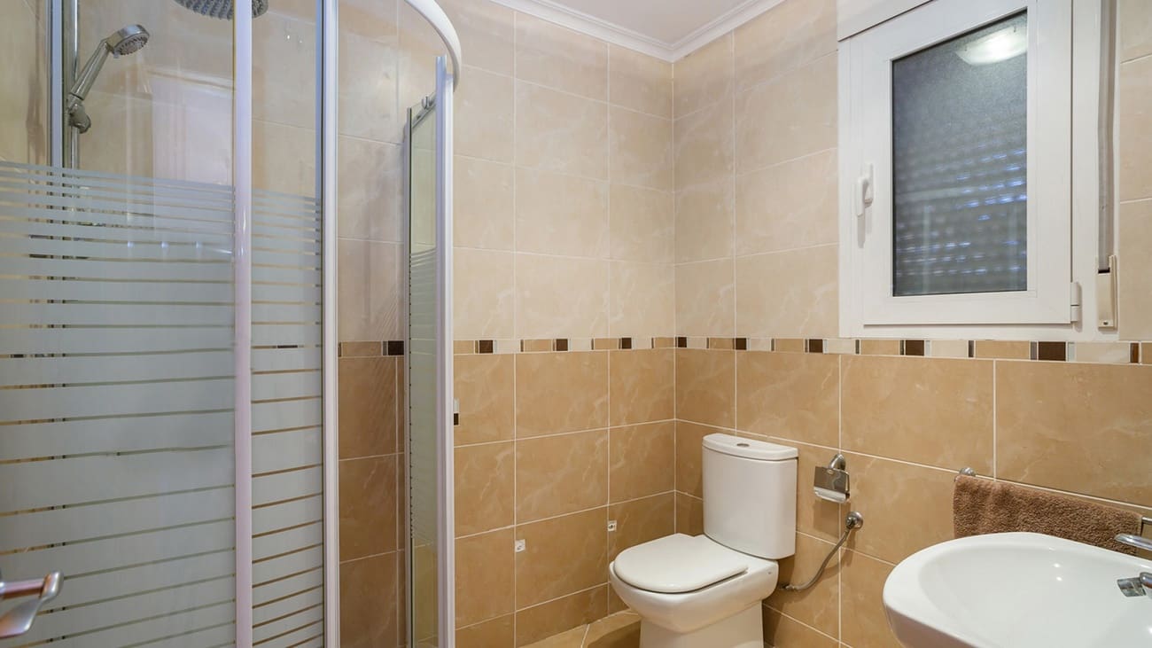 6 soveværelse Villa til salg i Torrevieja - € 617.000 (Ref: 9499338)