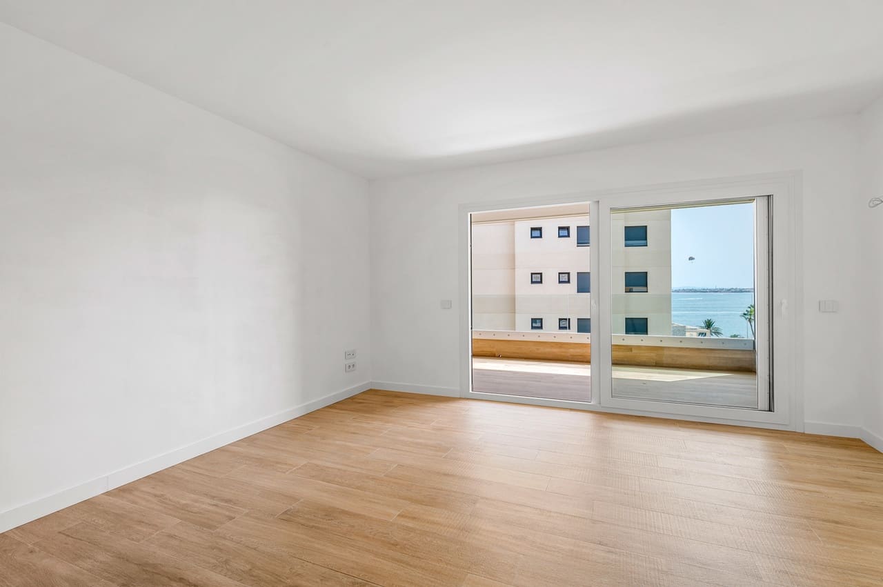 2 bedroom Apartment for sale in Punta Prima with garage - € 509,995 (Ref: 9499343)