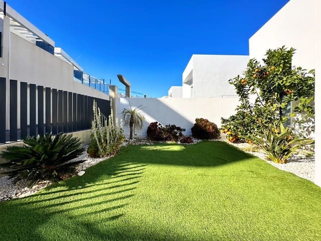 3 bedroom Villa for sale in Ciudad Quesada, Rojales with pool garage - € 620,000 (Ref: 9499349)