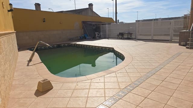 4 bedroom Villa for sale in Pilar de la Horadada ciudad, Pilar de la Horadada - € 683,000 (Ref: 9499357)