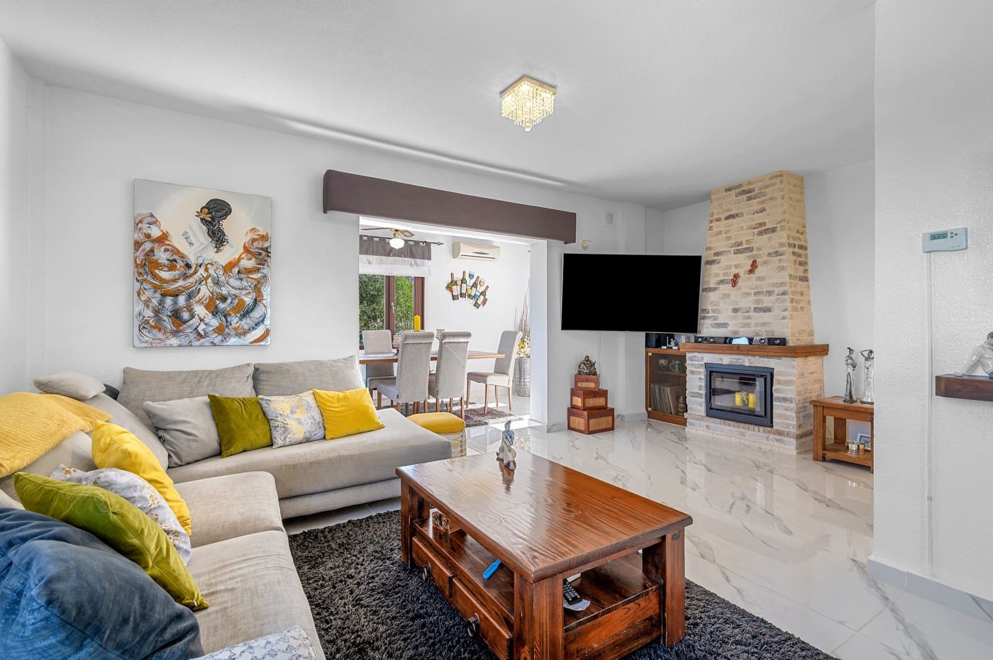 5 bedroom Villa for sale in Almoradi with pool garage - € 699,990 (Ref: 9499371)