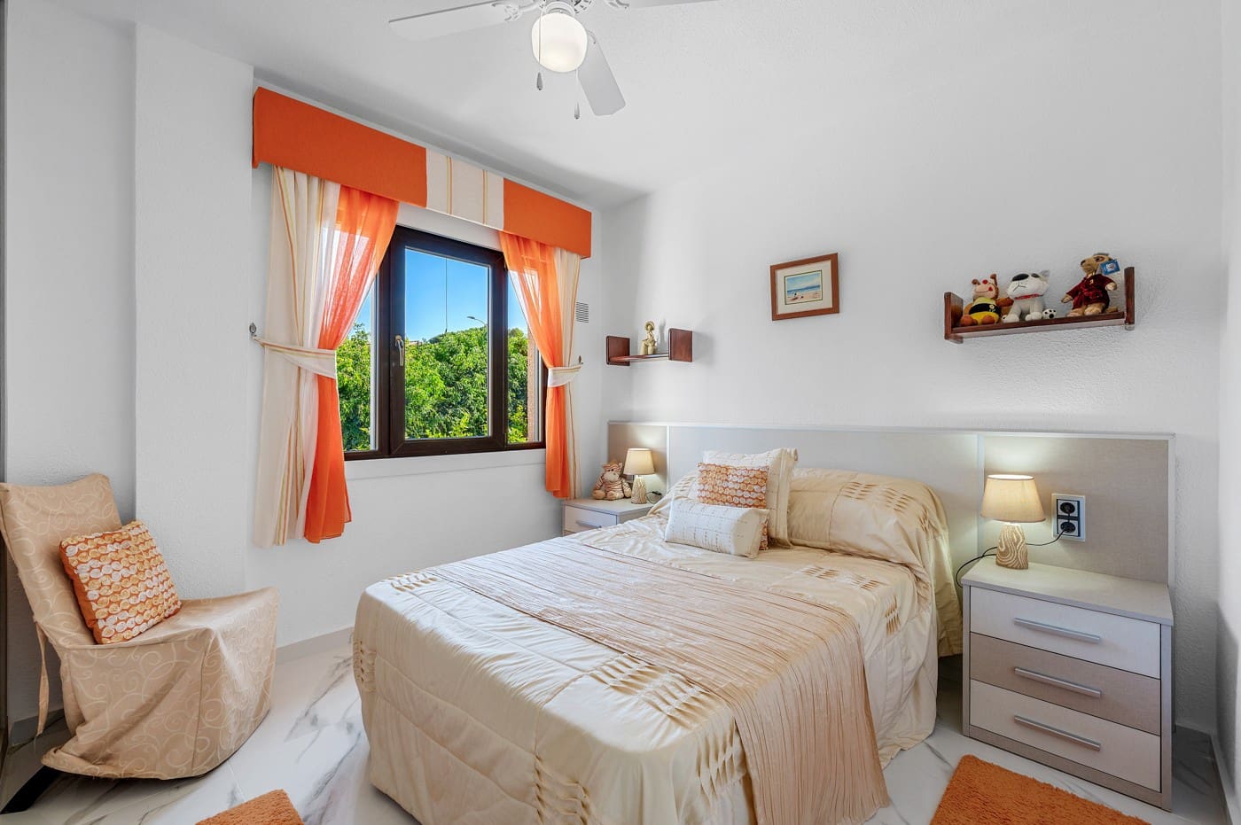 5 bedroom Villa for sale in Almoradi with pool garage - € 699,990 (Ref: 9499371)