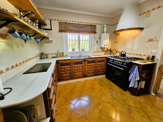 3 quarto Moradia para venda em Montgó - Ermita, Javea / Xàbia com garagem - 795 000 € (Ref: 9499385)