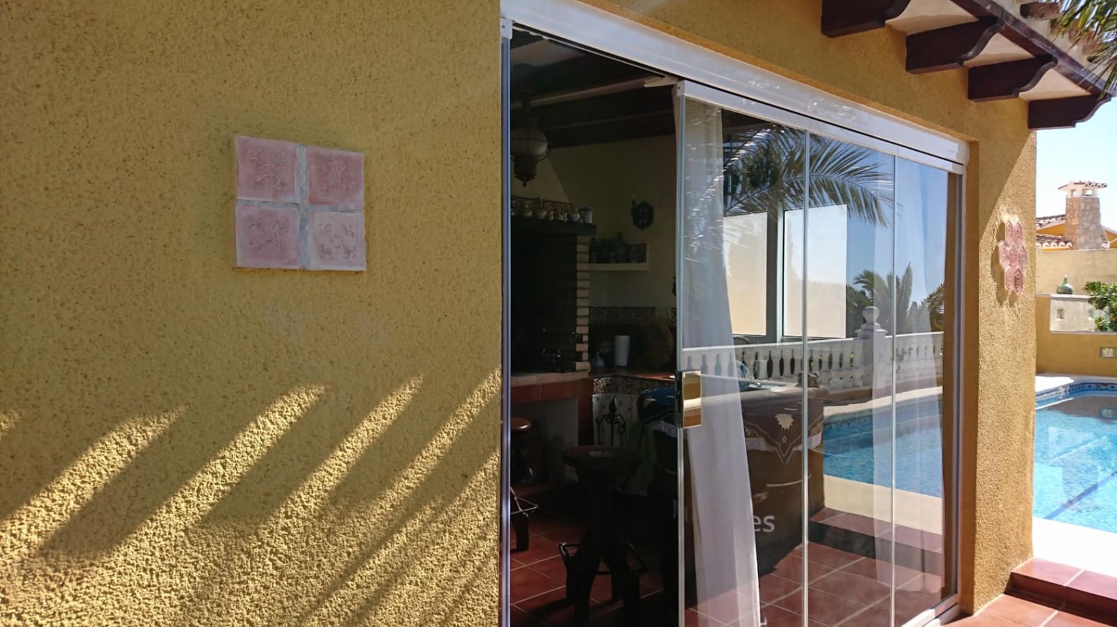 5 bedroom Villa for sale in Benitachell / Benitatxell with garage - € 585,000 (Ref: 9499386)