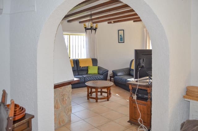 Chalet de 6 habitaciones en Pedreguer en venta con garaje - 510.000 € (Ref: 9499387)