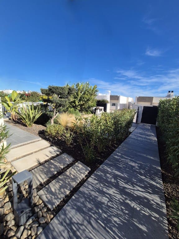 3 slaapkamer Villa te koop in Algorfa met zwembad - € 630.000 (Ref: 9499397)