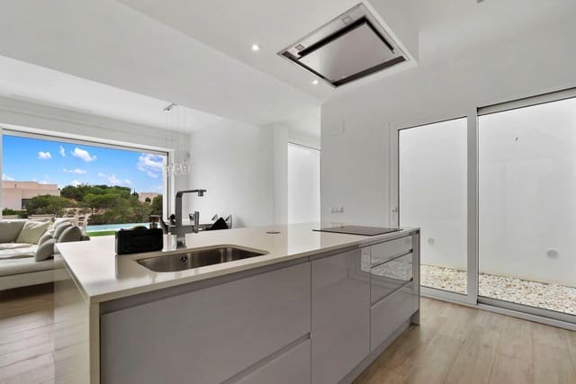 3 soverom Villa til salgs i Las Colinas Golf, Orihuela med svømmebasseng - € 945 000 (Ref: 9499407)