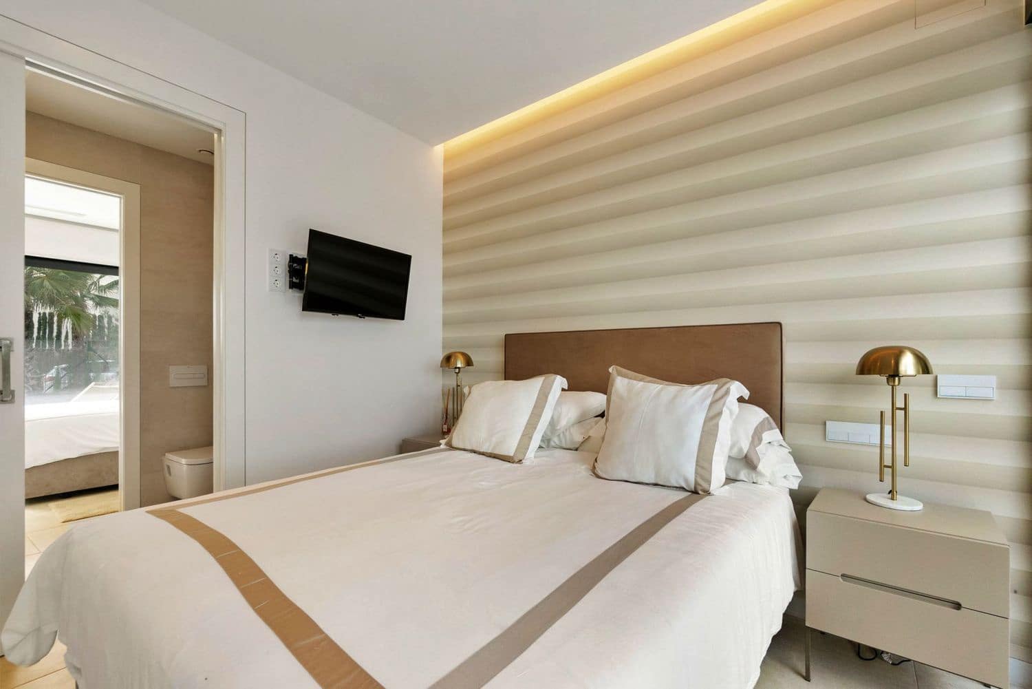 3 chambre Villa/Maison à vendre à Orihuela avec piscine garage - 1 195 000 € (Ref: 9499408)