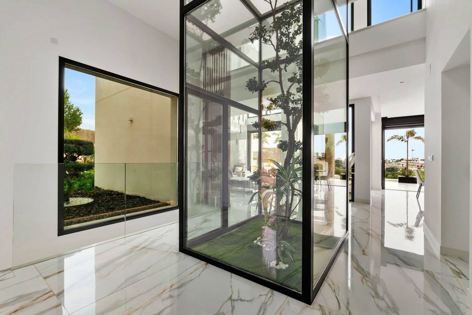 4 chambre Villa/Maison à vendre à Orihuela avec piscine garage - 2 880 000 € (Ref: 9499409)