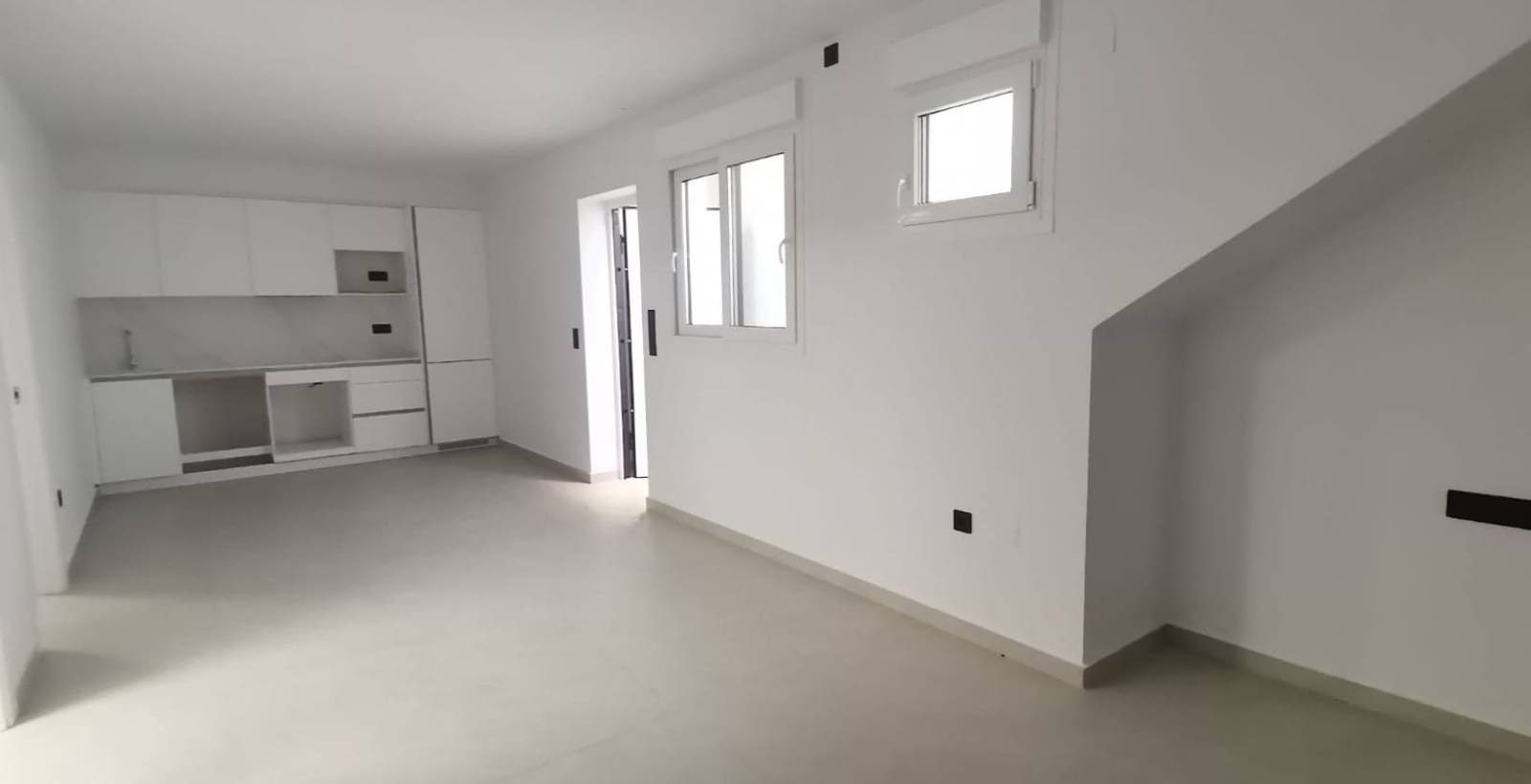 5 bedroom Villa for sale in Los Montesinos - € 780,000 (Ref: 9499421)