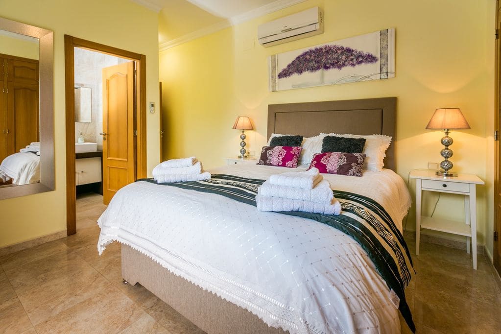 6 quarto Moradia para venda em Javea / Xabia com garagem - 1 350 000 € (Ref: 9499422)