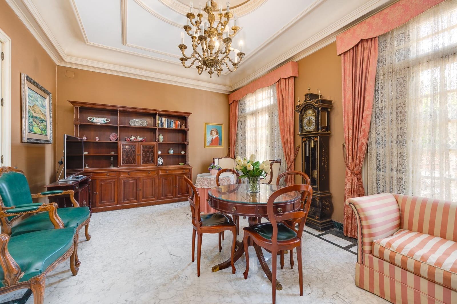 12 soveværelse Villa til salg i Callosa de Segura - € 1.065.000 (Ref: 9499490)