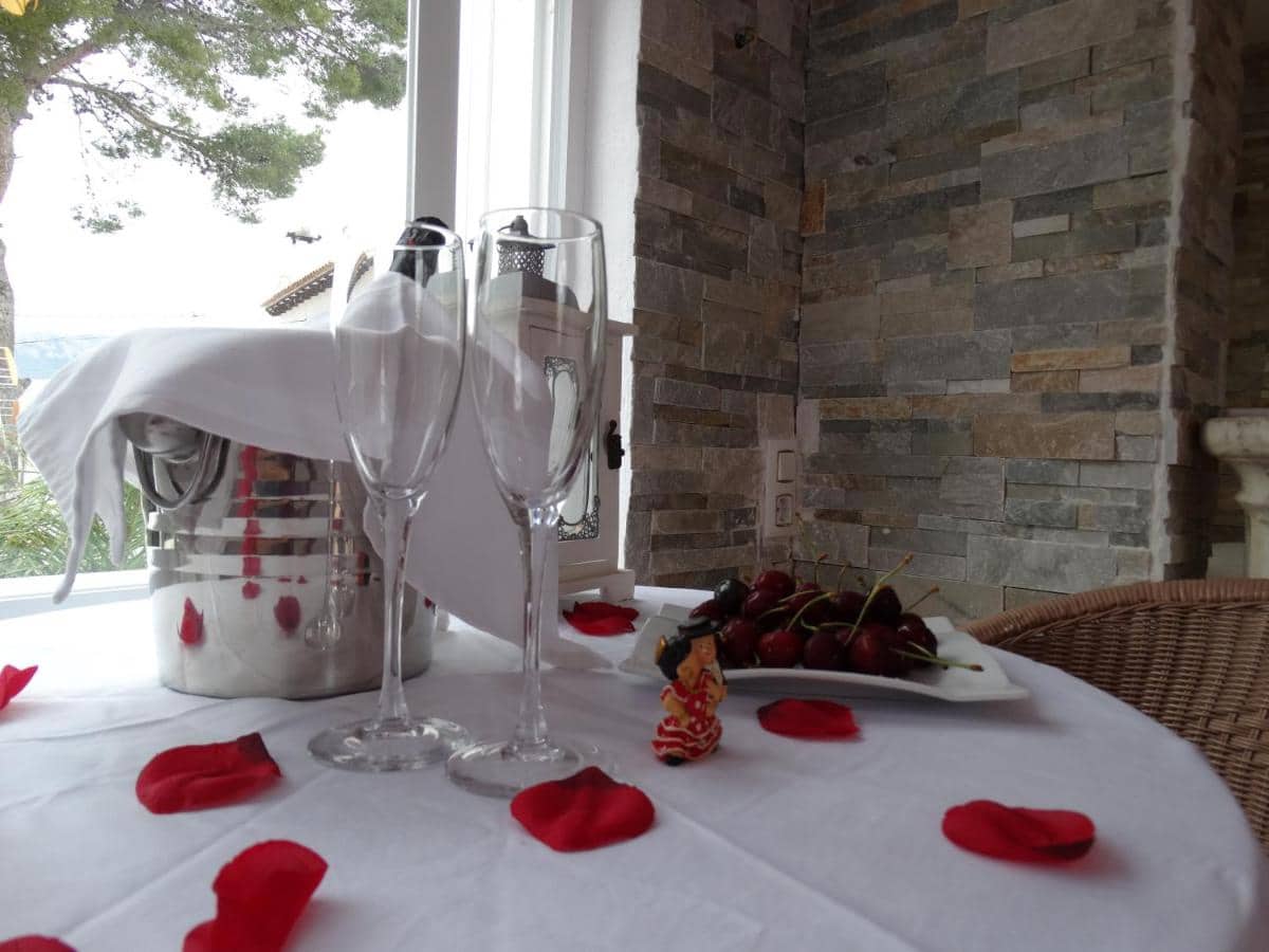 15 soveværelse Hotel til salg i Calpe / Calp - € 1.050.000 (Ref: 9499493)