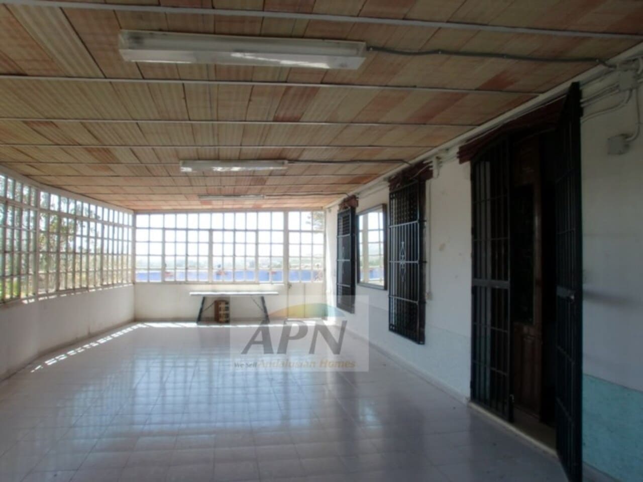 11 bedroom Villa for sale in Alora with pool - € 650,000 (Ref: 9504317)