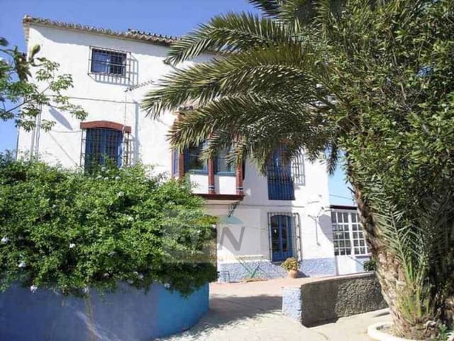 11 quarto Casa em Banda para venda em Alora com piscina - 650 000 € (Ref: 9504317)
