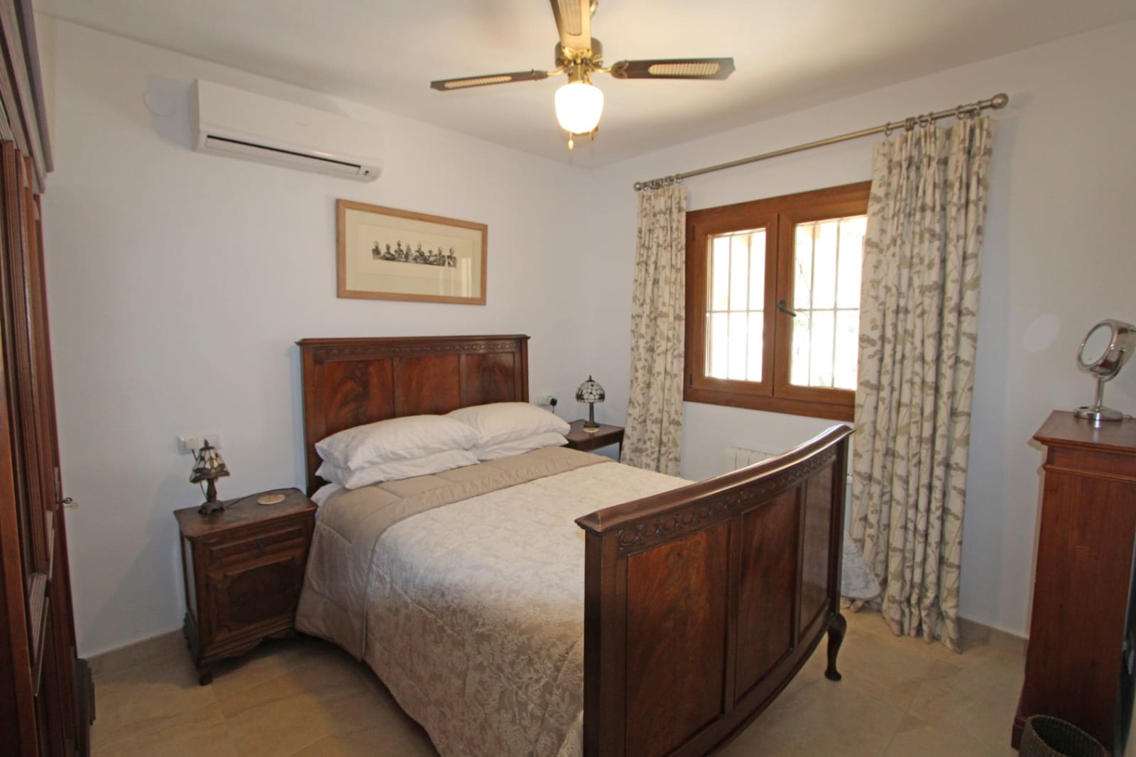 4 quarto Moradia para venda em Orba com piscina garagem - 535 000 € (Ref: 9509395)