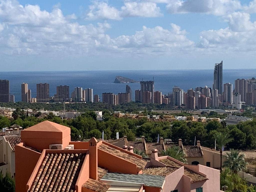 8 soverom Villa til salgs i Finestrat med svømmebasseng garasje - € 4 450 000 (Ref: 9512071)