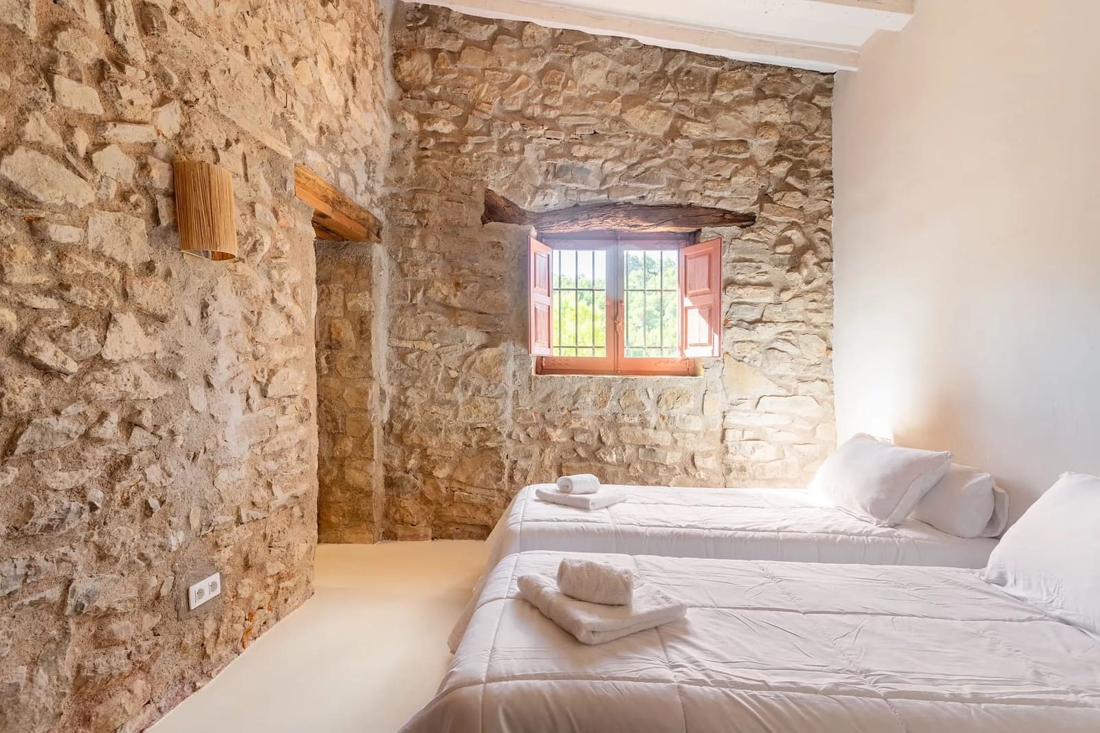 6 bedroom Finca/Country House for sale in Benissa - € 725,000 (Ref: 9513444)