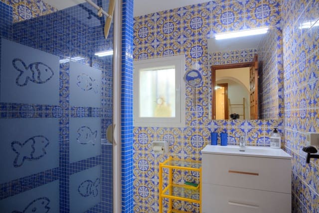 4 soveværelse Villa til salg i Casco Urbano, Teulada-Moraira med swimmingpool - € 599.000 (Ref: 9516533)