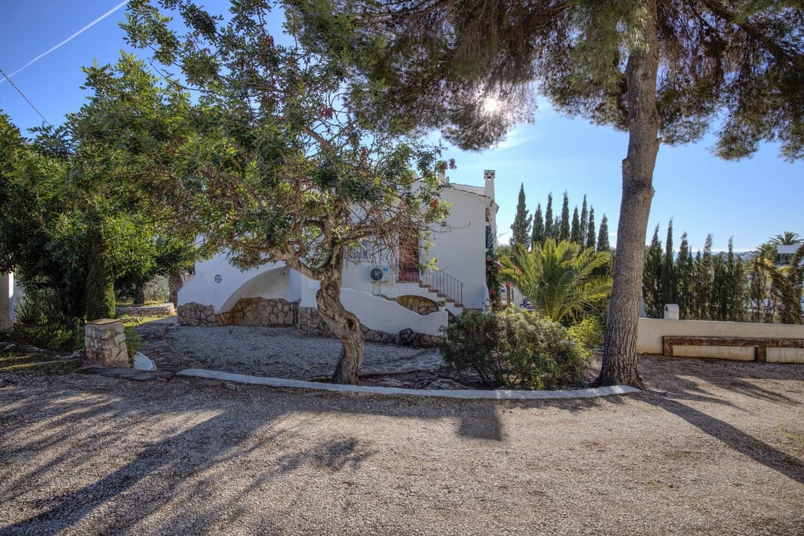 4 soveværelse Villa til salg i Moraira med swimmingpool - € 599.000 (Ref: 9516533)