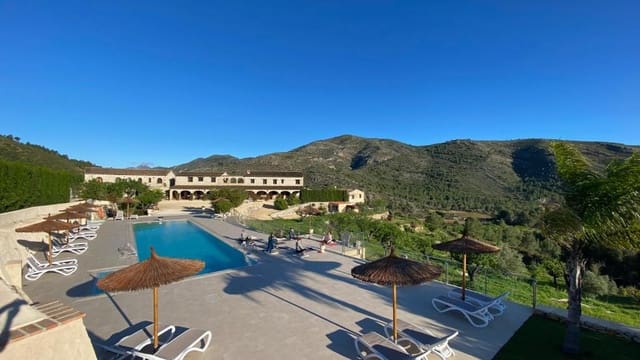 16 soveværelse Erhverv til salg i Llíber - € 4.000.000 (Ref: 9521063)