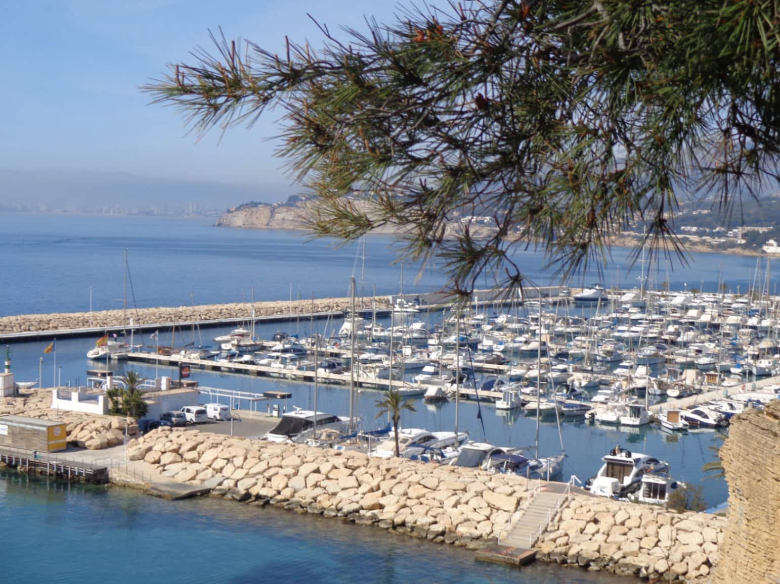 2 bedroom Villa for sale in Moraira - € 550,000 (Ref: 9521102)