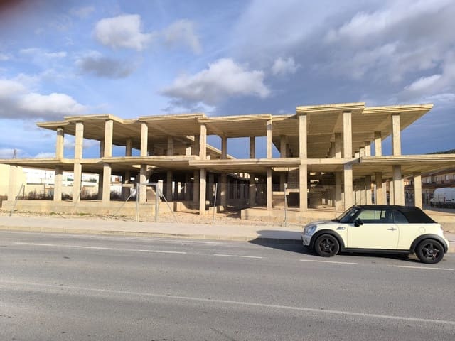 Tomt till salu i Pinoso - 1 310 000 € (Ref: 9521641)