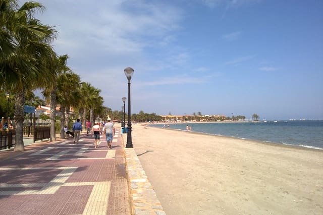 Appartement te koop in Centro, Los Alcázares - € 1.500.000 (Ref: 9521642)