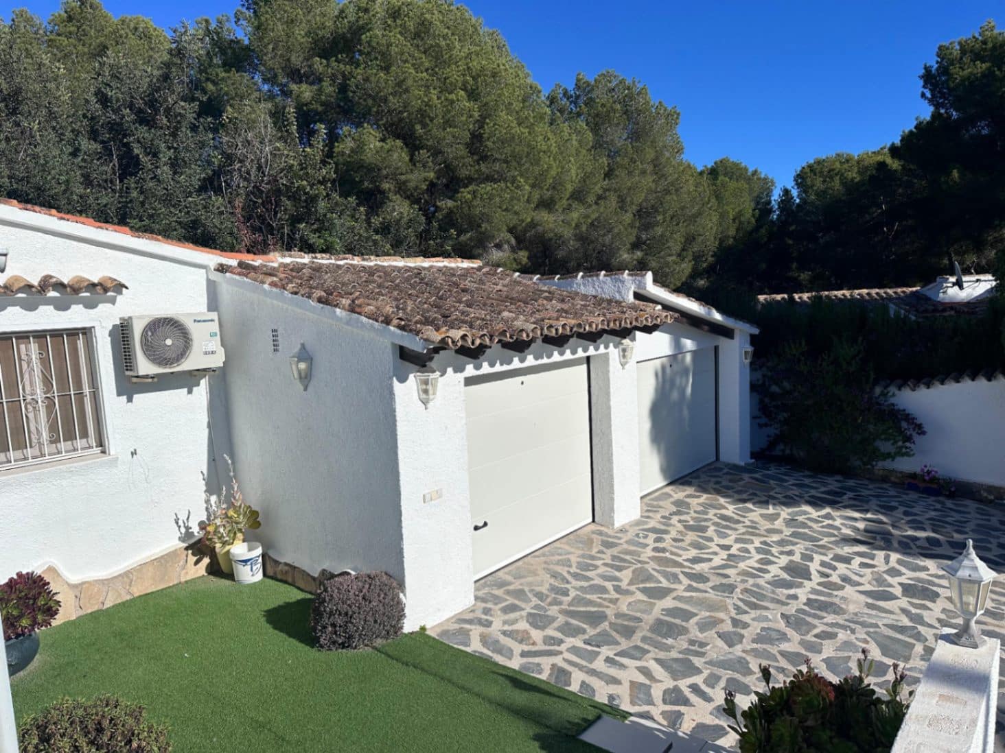 3 Zimmer Villa zu verkaufen in Moraira mit Pool Garage - 850.000 € (Ref: 9530879)