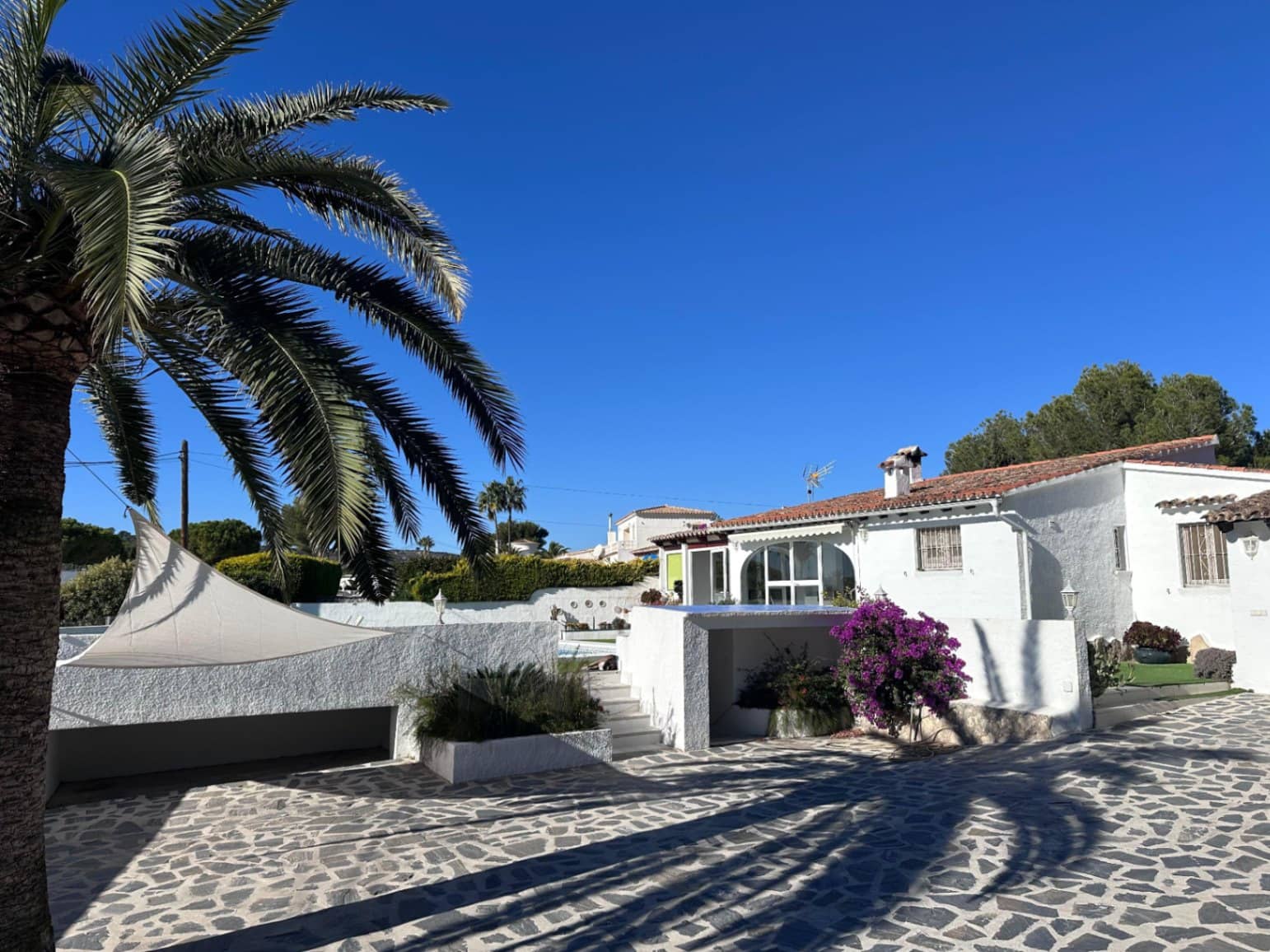 3 Zimmer Villa zu verkaufen in Moraira mit Pool Garage - 850.000 € (Ref: 9530879)