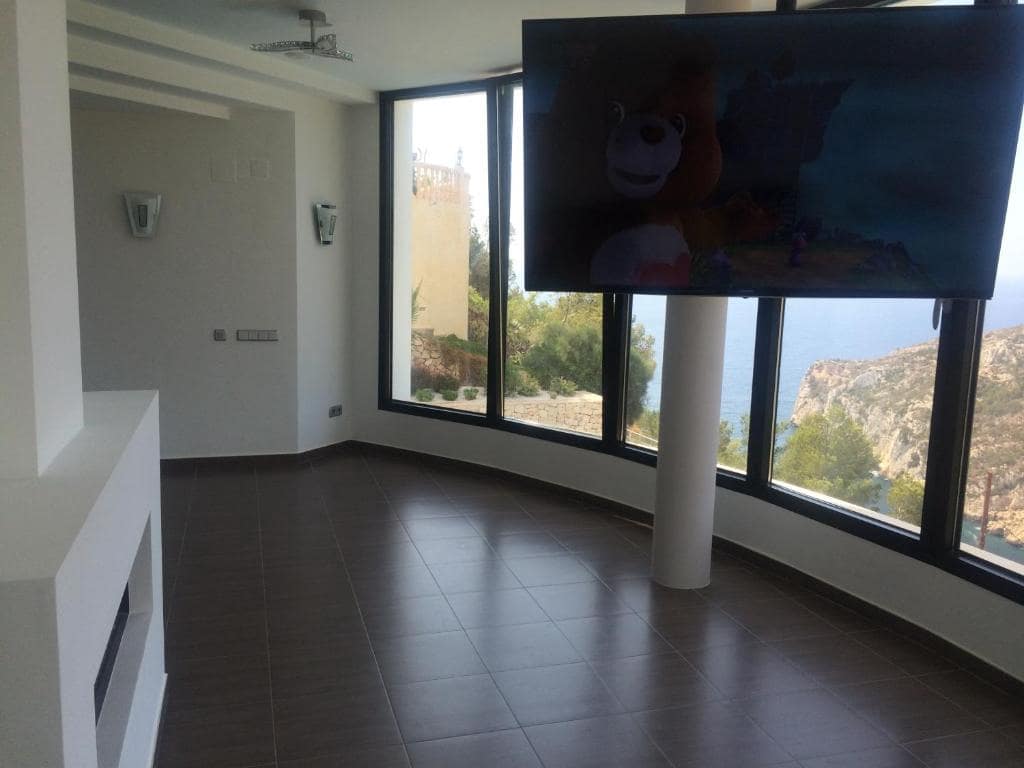 Villa for sale in Javea / Xabia - € 2,750,000 (Ref: 9536797)