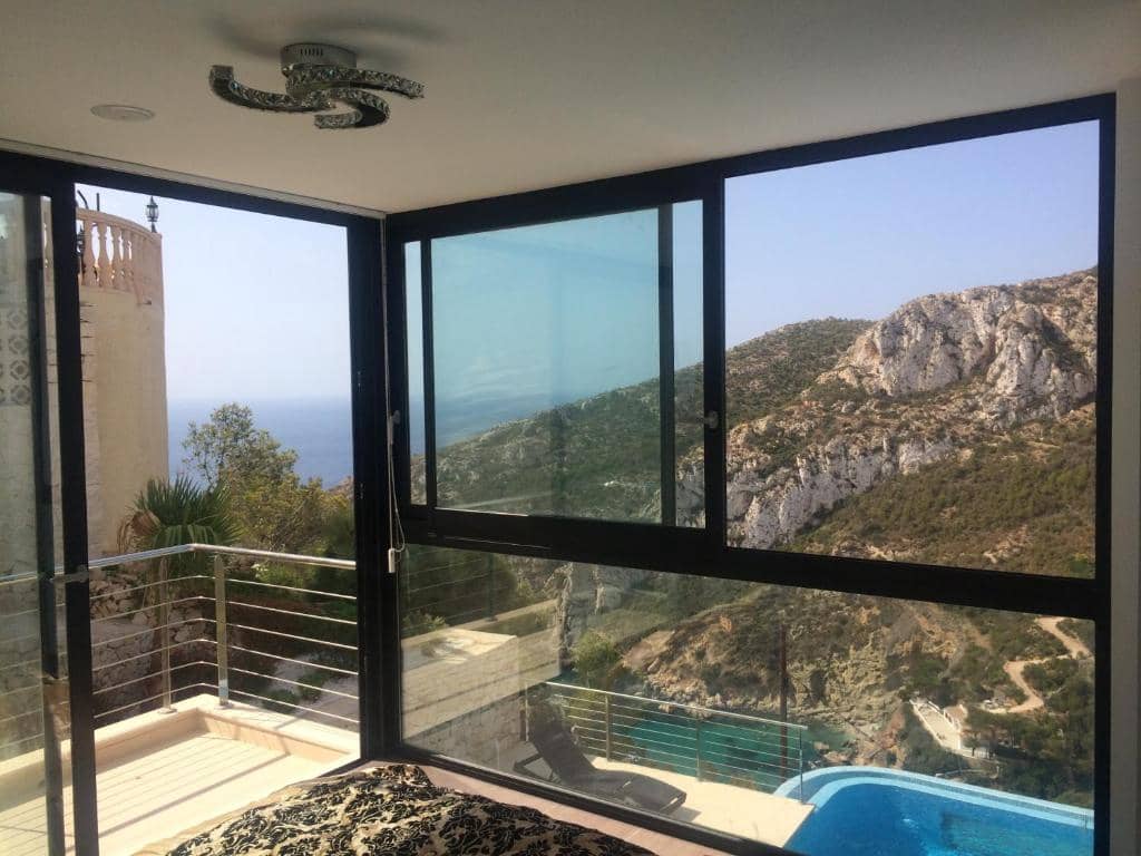 Villa for sale in Javea / Xabia - € 2,750,000 (Ref: 9536797)