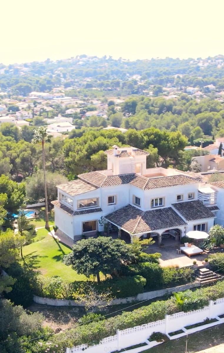 7 bedroom Villa for sale in Javea / Xabia with pool - € 1,600,000 (Ref: 9536798)