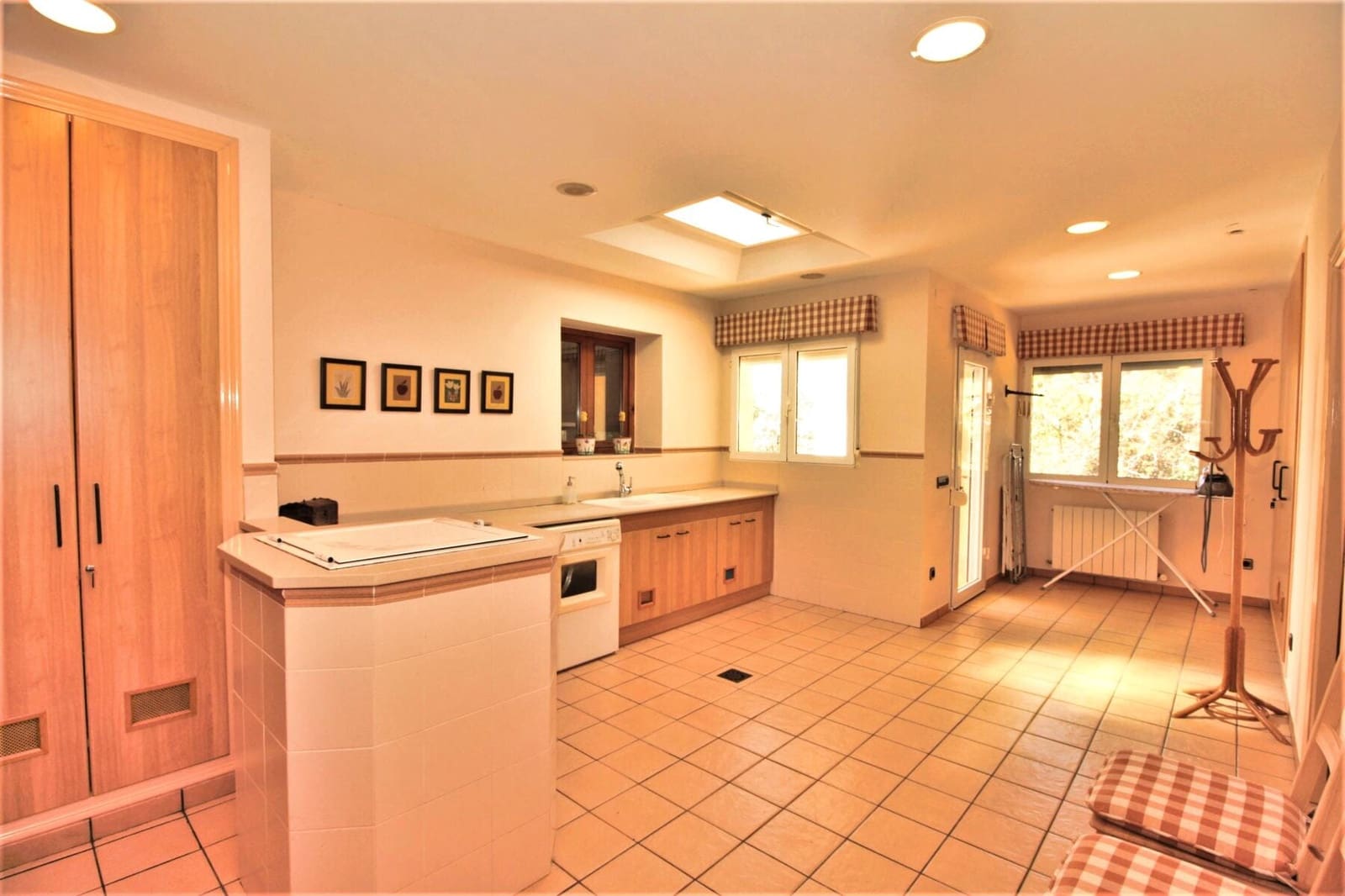 7 bedroom Villa for sale in Javea / Xabia with pool - € 1,600,000 (Ref: 9536798)